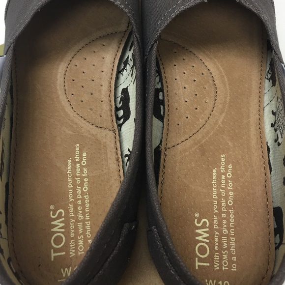 Toms- Classic Canvas - Ash Size 10 - Picture 3 of 4