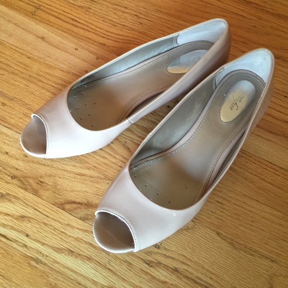 Alfani patent leather peep toe pumps