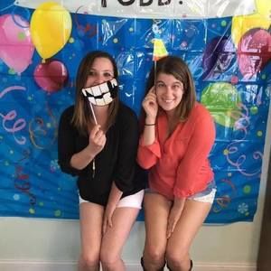 Meet your Posher, Sara