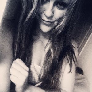 Meet your Posher, Meagan