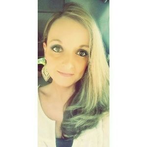 Meet your Posher, Stacey