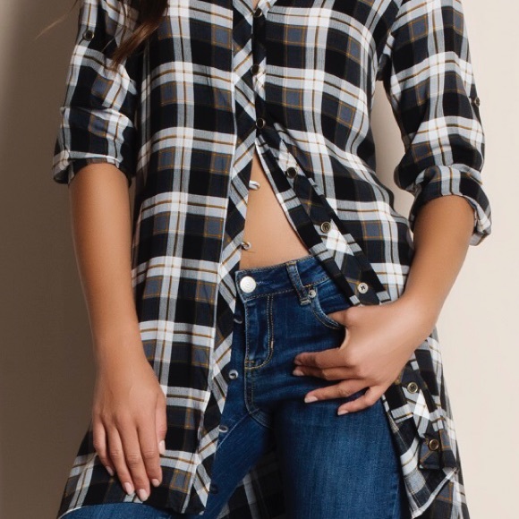 Plaid Button Down Flare Tunic - Picture 4 of 4