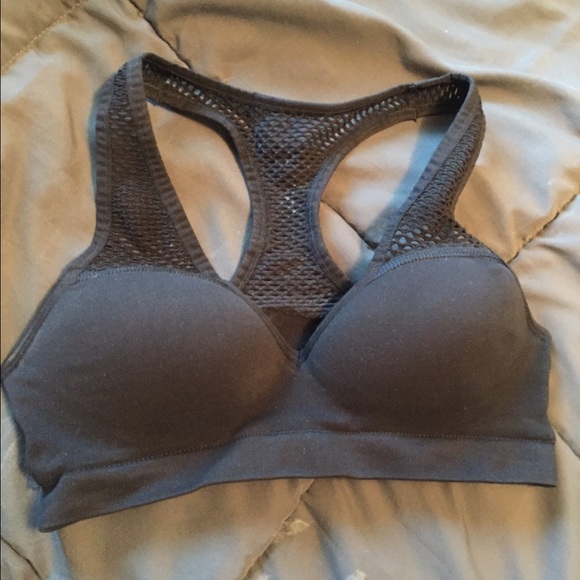 Black Vs PINK push-up yoga sports bra