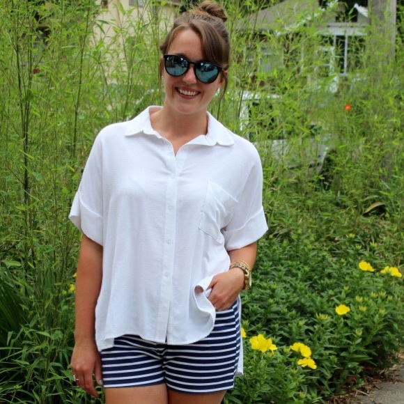 Leith Tops - Leith boxy white button down Leith Tops - Leith boxy white button down