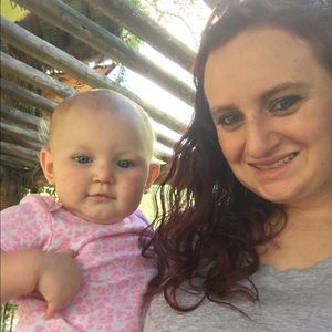 Meet your Posher, Janelle