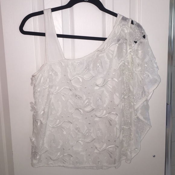BCBG Max Azaria beautiful one shoulder lace top
