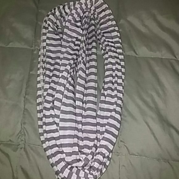 Scarf wrap