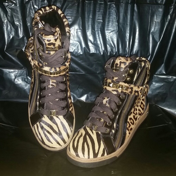 SOLD!!! - Picture 2 of 5