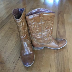 Brown Cowgirl Boots