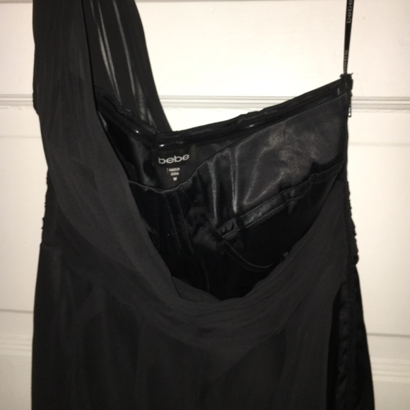 Bebe black one shoulder dress - Picture 3 of 3