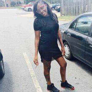 Meet your Posher, Natasha