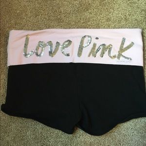 VS PINK yoga short