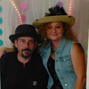 Meet your Posher, Laury