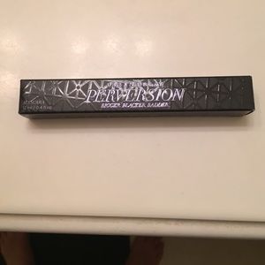 Perversion mascara