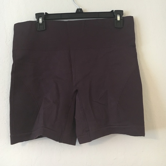 Lululemon Sculpt Short-12