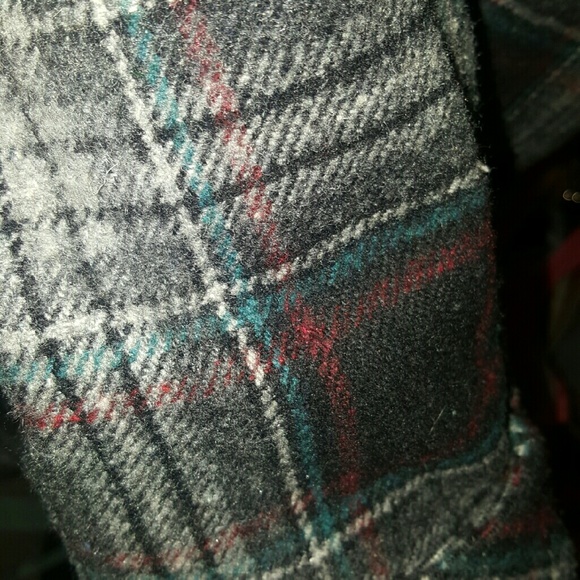 Jones NY plaid pea coat - Picture 3 of 4