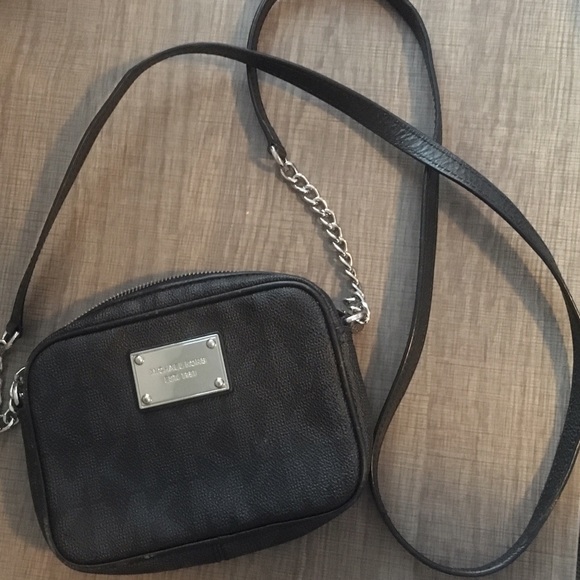 Michael Kors Jet Set Crossbody Bag in Black