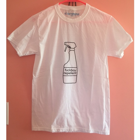 ✨HP✨ shopjeen fuckboy repellent tee