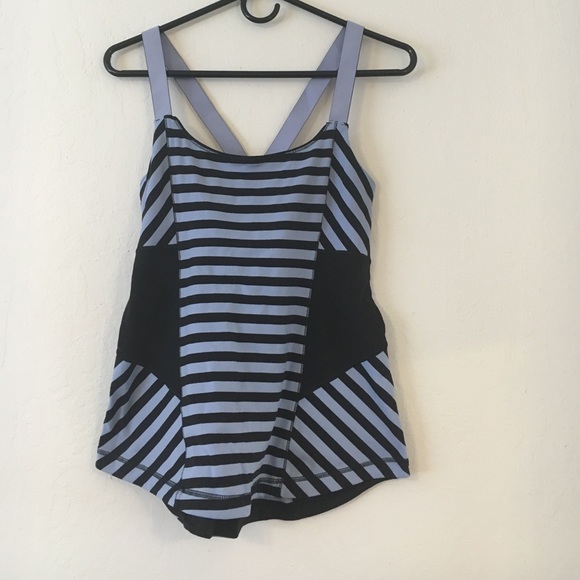 Lululemon Top with Criss Cross Back-12