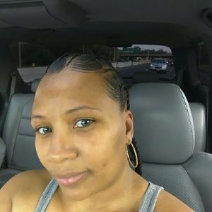 Meet your Posher, Monyette