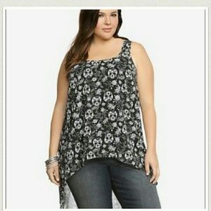 Torrid black skull high low top