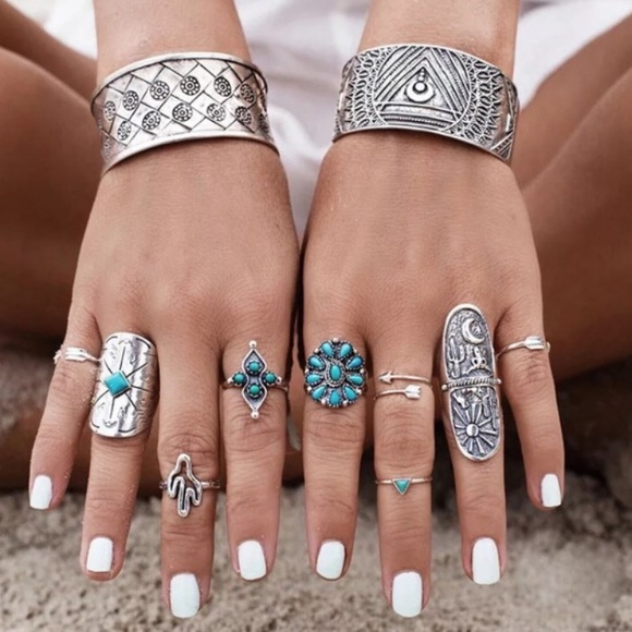 💥last one💥NEW 9 piece boho gypsy ring set - Picture 3 of 4