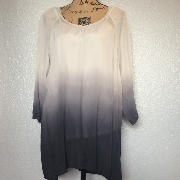 3/4 Sleeve Ombre Blouse (Sheer)