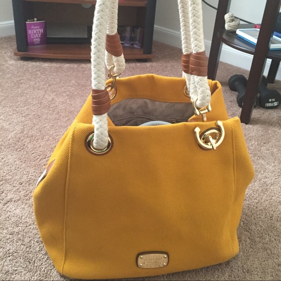 Michael Kors shoulder tote