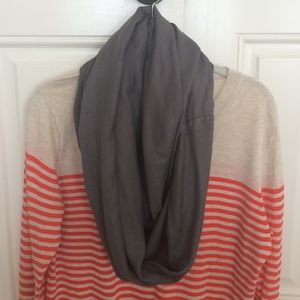Grey infinite scarf