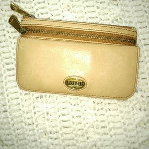 Fossil wallet