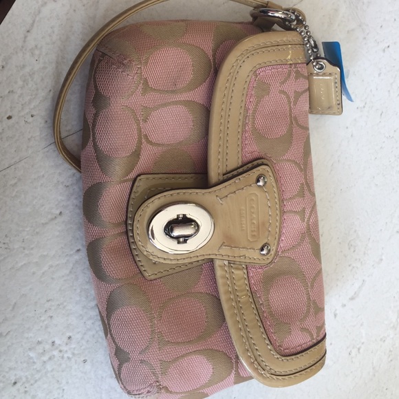 Pink Coach