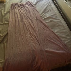 TWO SKIRTS actual price not trading