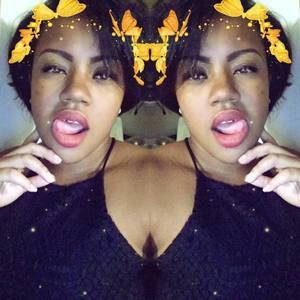 Meet your Posher, Joy