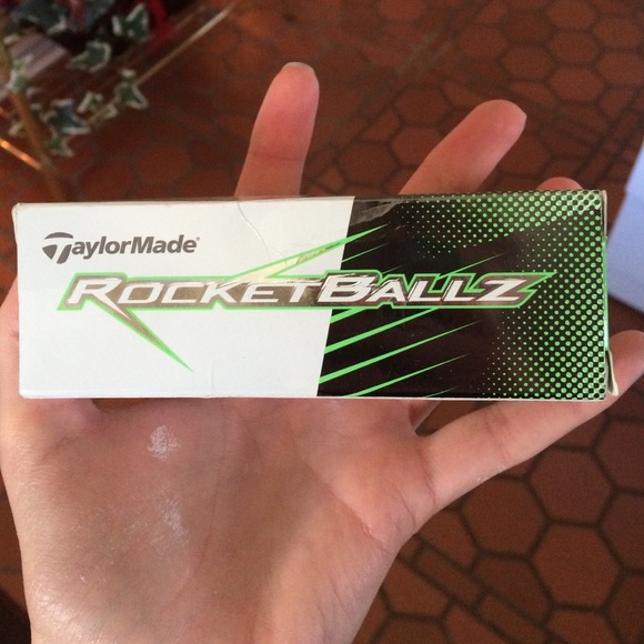 RocketBallz golf balls