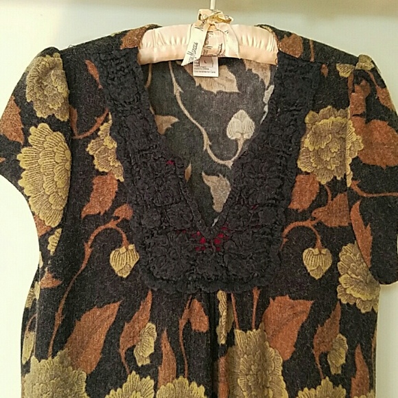 Dress - Picture 2 of 4