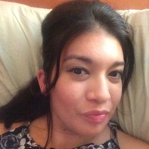 Meet your Posher, Ana