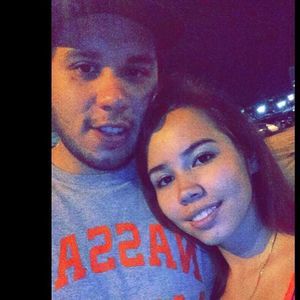 Meet your Posher, Javii