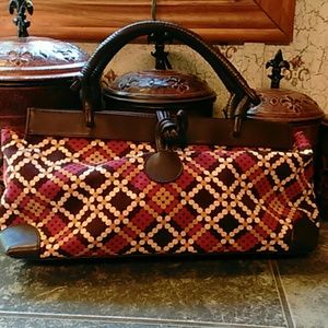 Victoria's Secret Clutch bag w/handles