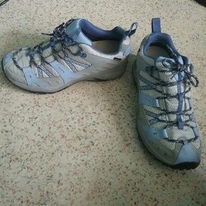 Women's Merrell vibram shoes.