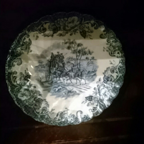 BLUE AND WHITE DECOR - Picture 3 of 3