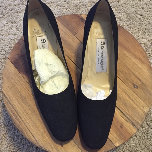 5 1/2 Etienne Aigner shoes - Picture 1 of 4