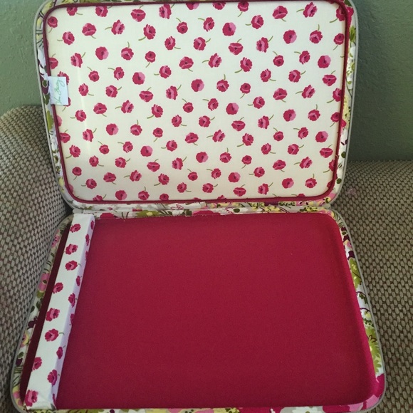 Vera Bradley Laptop Case - Picture 3 of 3