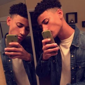 Meet your Posher, Jeremiah