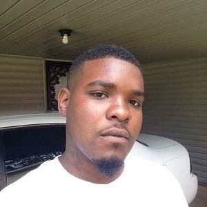 Meet your Posher, Deandre