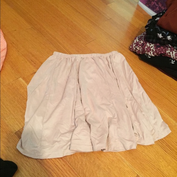 Brandy Melville velvet pale pink flowy skirt