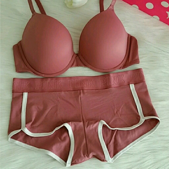 BEAUTIFUL NEW Pink Vs  Push-up Bra + Boyshort SET - Picture 2 of 4