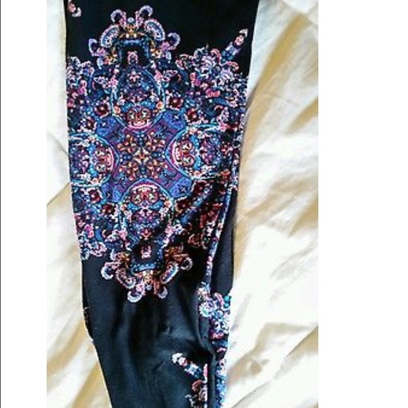 UNICORN print- Lularoe TC Brand new black paisley