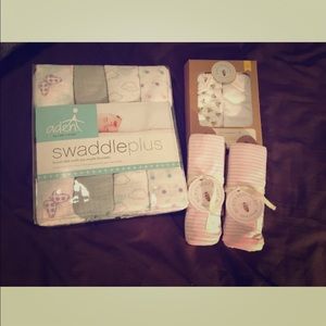 SOLD-Burt's Bees Baby Girl Bundle: Blankets+Bibs