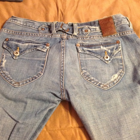 Jeans - Picture 2 of 4