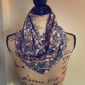 Beautiful Handcrafted Fall Scarf